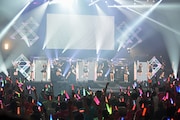 「モーニング娘。'15 コンサートツアー秋~PRISM~」ファイナル公演の様子。