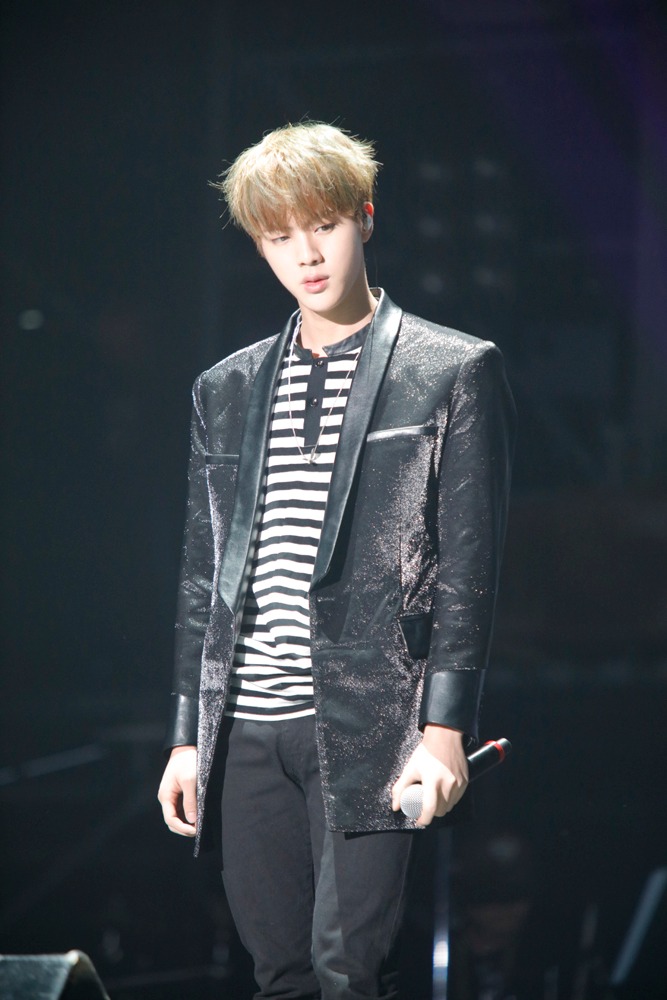 JIN（提供：ポニーキャニオン）