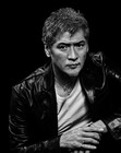 吉川晃司、今夜「SONGS」で水球選手たちと熱く語らう