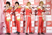 自己紹介するDISH//。