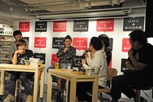 locofrank「トークショー＆サイン会」東京・HMV&BOOKS TOKYO公演の様子。