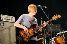 佐藤征史（B, Vo / くるり）（Photo by Hajime Kamiiisaka）