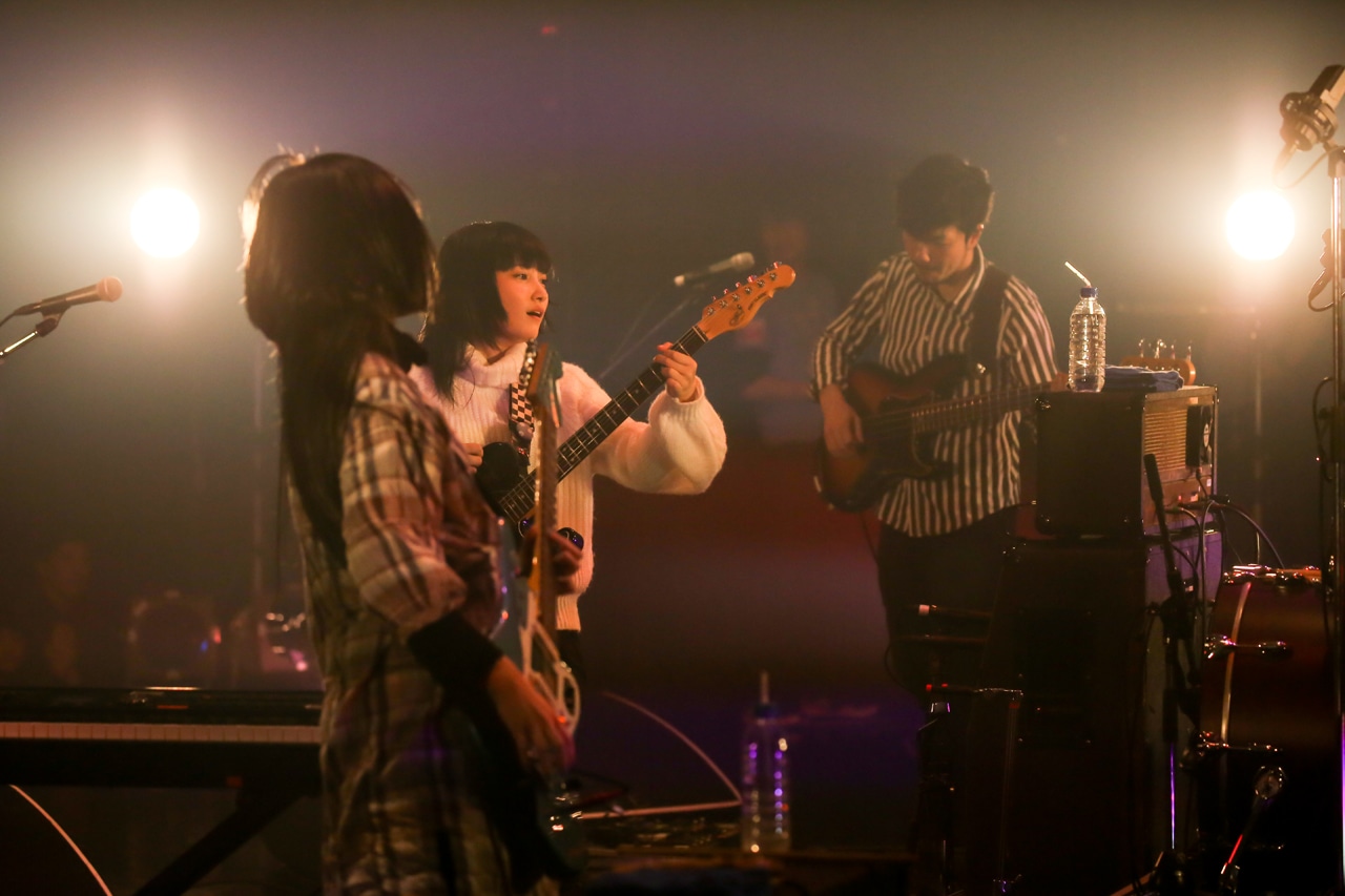 きのこ帝国（Photo by Hajime Kamiiisaka）