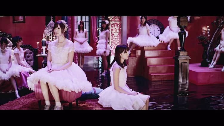 乃木坂46、雨に打たれる「悲しみの忘れ方」MV公開 - 音楽ナタリー
