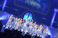 「さくら学院 5th Anniversary LIVE ～ for you ～」の様子。