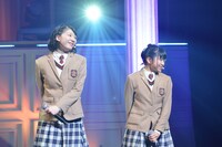 左から磯野莉音、大賀咲希。