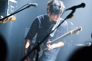 三橋隼人(G / The Flickersサポート、HERE)(Photo by MASANORI FUJIKAWA)
