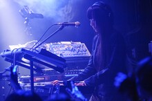 Kanako（Syn / The Flickersサポート、ORGALOUNGE）（Photo by MASANORI FUJIKAWA）