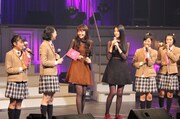 「さくら学院 5th Anniversary LIVE ～ for you ～」の様子。（写真提供：アミューズ）