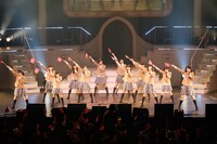 「さくら学院 5th Anniversary LIVE ～ for you ～」の様子。（写真提供：アミューズ）
