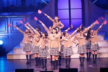 「さくら学院 5th Anniversary LIVE ～ for you ～」の様子。（写真提供：アミューズ）