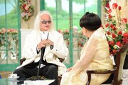 左から内田裕也、黒柳徹子。(c)テレビ朝日