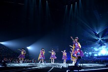 「私立恵比寿中学 年忘れ大学芸会2015『エビ中のオールアトラクスター』」の様子。