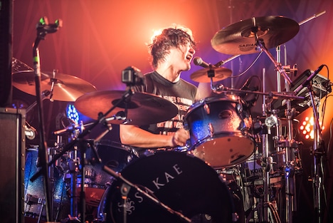 疋田武史（Dr）（Photo by AZUMA Tatsuya）