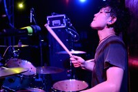 池本雄季（Dr, Cho）