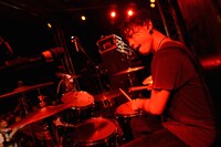 池本雄季（Dr, Cho）