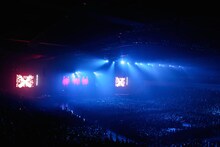 「BABYMETAL WORLD TOUR 2015 -THE FINAL CHAPTER OF TRILOGY-」の様子。（Photo by Taku Fujii）