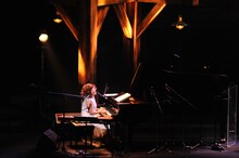 矢野顕子（撮影：三浦憲治）