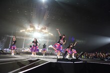 「私立恵比寿中学 年忘れ大学芸会2015『エビ中のオールアトラクスター』」アンコールの様子。