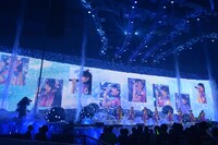 「私立恵比寿中学 年忘れ大学芸会2015『エビ中のオールアトラクスター』」の様子。