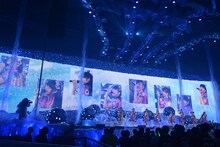 「私立恵比寿中学 年忘れ大学芸会2015『エビ中のオールアトラクスター』」の様子。