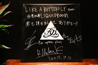 「fox capture plan LIKE A BUTTERFLY TOUR」LIQUIDROOM公演の会場に飾られたウェルカムボード。 （撮影：関口佳代）