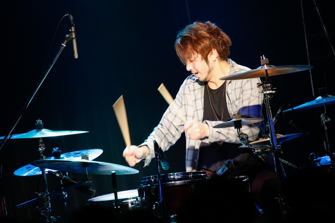 井上司（Dr） （撮影：関口佳代）