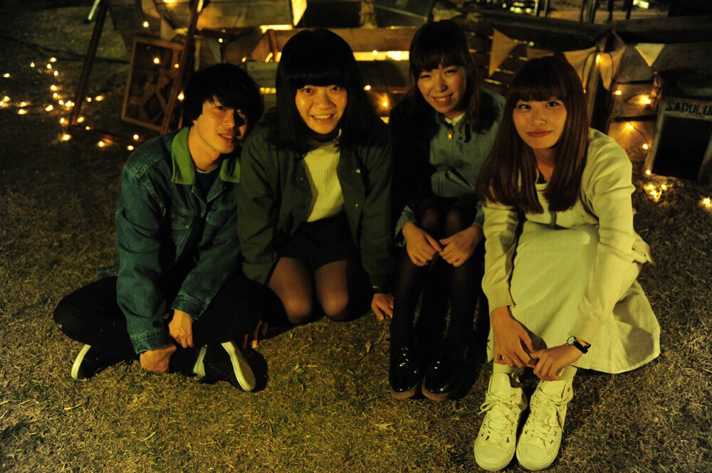 HomecomingsがXmasシングルでEMCカバー、フル尺で限定公開