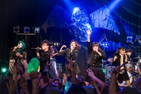 NECRONOMIDOL 3rdワンマンライブ「TENEBRAE INVICTUS」の様子。（撮影：大橋祐希）