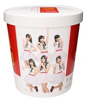 「チキンマックナゲット 48ピース」のボックス。