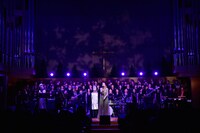 土屋アンナ「THINK! FEEL! and LIVE!」東京・キリスト品川教会 グローリア・チャペル公演の様子。