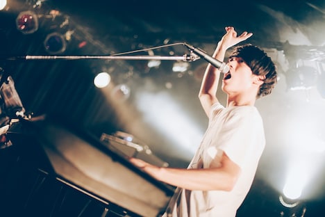 井上竜馬（Vo, Key, G）