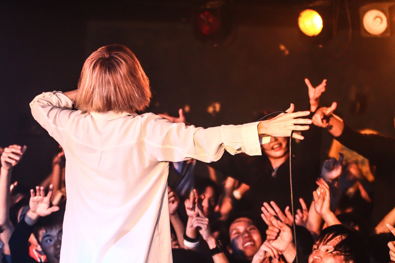 CHIO（Vo）（Photo by shingo tamai）