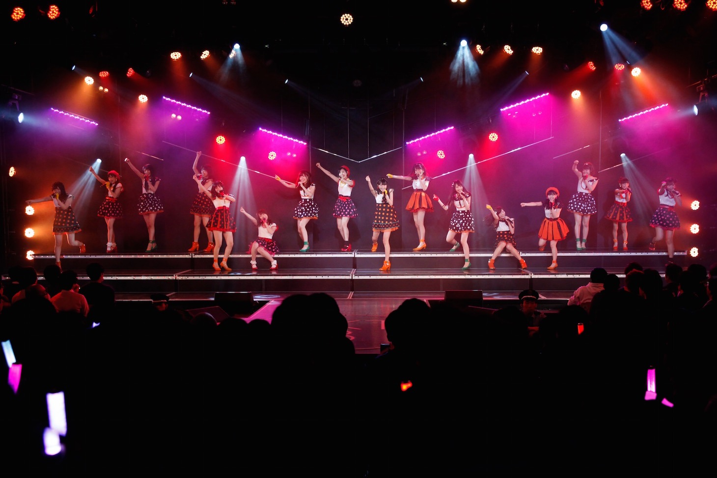 HKT48ひまわり組「ただいま 恋愛中」初日公演の様子。(c)AKS