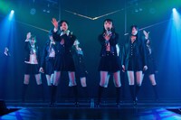 HKT48ひまわり組「ただいま 恋愛中」初日公演の様子。(c)AKS