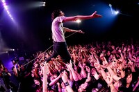 ドレスコーズのライブの様子。（Photo by HAJIME KAMIIISAKA）