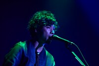 吉田結威（G, Vo）（撮影：岩﨑真子）