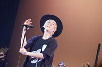 山田義孝（Vo）（撮影：岩﨑真子）