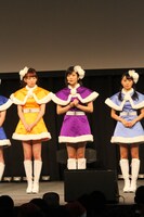 東京・ラフォーレミュージアム六本木で行われた「アンジュルムFCイベント2015 ～ひと足お先にミラクルXmas～」の様子。（写真提供：アップフロント）