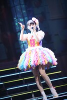 小倉唯「HAPPY JAM」の様子。（写真提供：キングレコード）