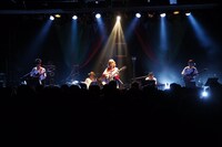 「吉澤嘉代子 秘密ツアー ～8都市をめぐる秘密公演～」東京公演の様子。（撮影：森久）