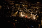 Crystal Lake「THE SIGN TOUR」東京・LIQUIDROOM公演の様子。（Photo by Takashi "TAKA” Konuma）