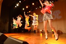 「乙女新党ワンマンライブツアー2015～ツチノコ探して東名阪▽～ supported by SPINNS」大阪公演の様子。