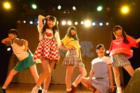 「乙女新党ワンマンライブツアー2015～ツチノコ探して東名阪▽～ supported by SPINNS」大阪公演の様子。