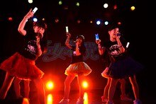 「乙女新党ワンマンライブツアー2015～ツチノコ探して東名阪▽～ supported by SPINNS」大阪公演の様子。