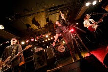 THE NAMPA BOYS「NAMPAの年末大感謝ワンマン！～10周年直前SP～」東京・TSUTAYA O-Crest公演の様子。（撮影：後藤壮太郎）