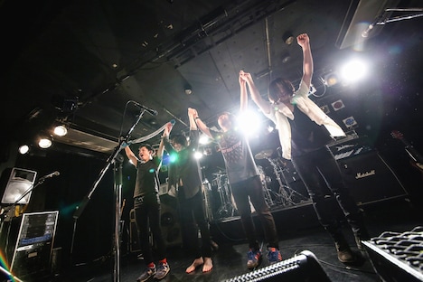 THE NAMPA BOYS「NAMPAの年末大感謝ワンマン！～10周年直前SP～」東京・TSUTAYA O-Crest公演の様子。（撮影：後藤壮太郎）