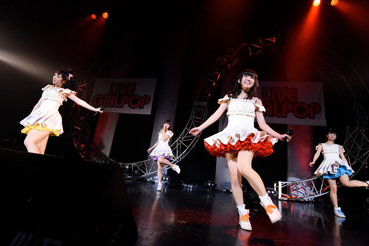 「LiVE GiRLPOP Vol.5 ～Emotion～」でのPiGUによるライブの様子。（写真提供：「GiRLPOP」編集部）