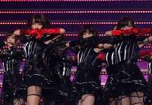 乃木坂46「乃木坂46 Merry X'mas Show 2015」12月21日公演の様子。