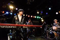 H ZETTRIO「Dancing!!! TOUR」北海道・札幌KRAPS HALL公演の様子。（Photo by q-ta）